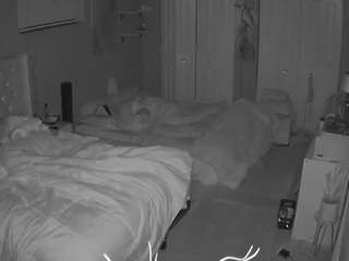 voyeurcam-house-charleys-room webcam