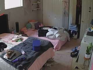 voyeurcam-house-charleys-room webcam