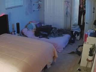voyeurcam-house-charleys-room