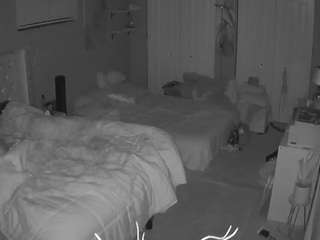voyeurcam-house-charleys-room webcam