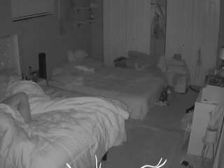 voyeurcam-house-charleys-room
