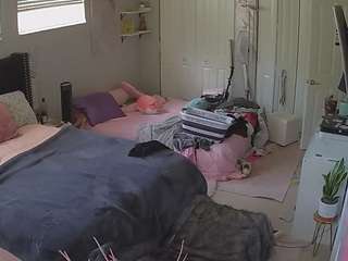 voyeurcam-house-charleys-room