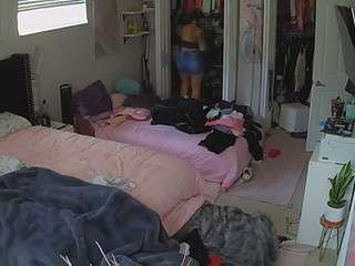 voyeurcam-house-charleys-room webcam