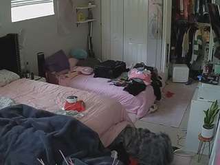 voyeurcam-house-charleys-room