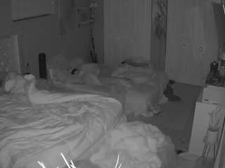 voyeurcam-house-... Live Webcam on CamSoda