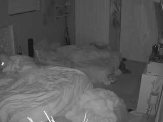 voyeurcam-house-charleys-room webcam