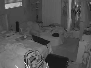 voyeurcam-house-charleys-room webcam