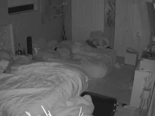 voyeurcam-house-charleys-room webcam