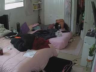 voyeurcam-house-charleys-room