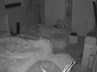 voyeurcam-house-charleys-room webcam