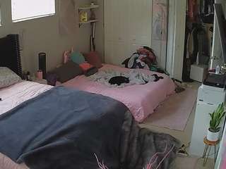 voyeurcam-house-charleys-room
