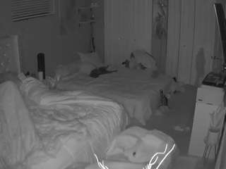 voyeurcam-house-charleys-room