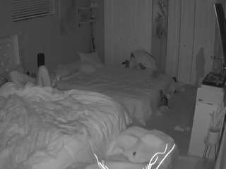 voyeurcam-house-charleys-room