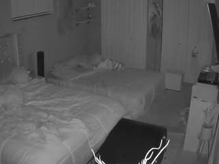 voyeurcam-house-charleys-room