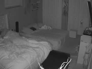 voyeurcam-house-charleys-room webcam