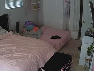 voyeurcam-house-charleys-room webcam