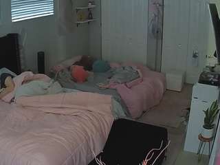voyeurcam-house-charleys-room