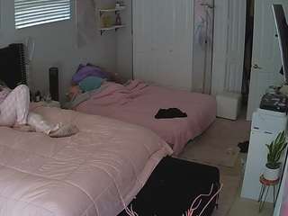 voyeurcam-house-charleys-room