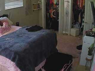 voyeurcam-house-charleys-room