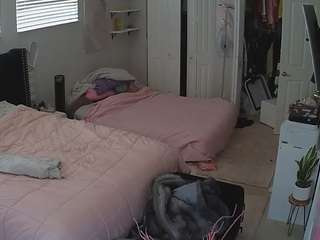 voyeurcam-house-charleys-room
