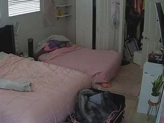 voyeurcam-house-charleys-room webcam
