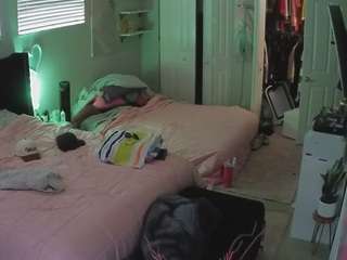 voyeurcam-house-charleys-room