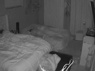 voyeurcam-house-charleys-room