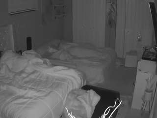 voyeurcam-house-charleys-room
