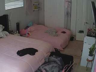 voyeurcam-house-charleys-room webcam