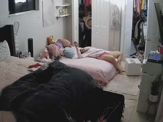 voyeurcam-house-charleys-room webcam