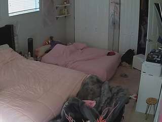 voyeurcam-house-... Live Webcam on CamSoda