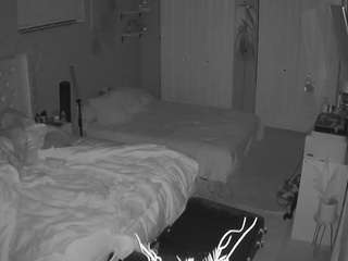 voyeurcam-house-charleys-room