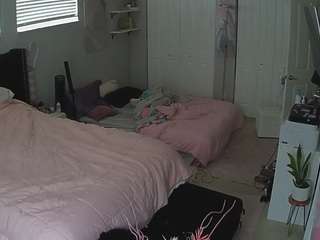 voyeurcam-house-charleys-room