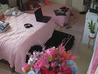 voyeurcam-house-charleys-room