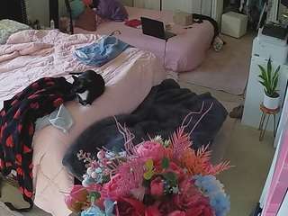 voyeurcam-house-charleys-room