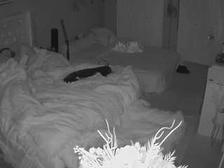 voyeurcam-house-charleys-room