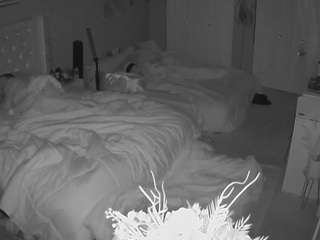 voyeurcam-house-charleys-room