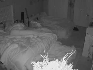 voyeurcam-house-charleys-room
