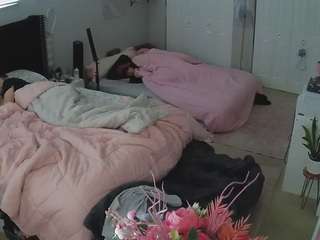 voyeurcam-house-charleys-room