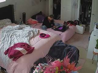 voyeurcam-house-charleys-room