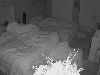 voyeurcam-house-charleys-room