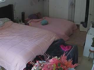voyeurcam-house-charleys-room webcam model