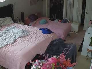 voyeurcam-house-charleys-room