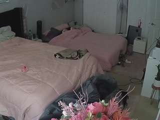 voyeurcam-house-charleys-room