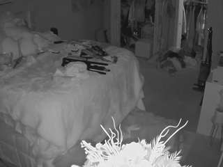 voyeurcam-house-... Live Webcam on CamSoda