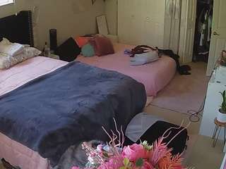 voyeurcam-house-charleys-room