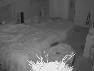 voyeurcam-house-charleys-room