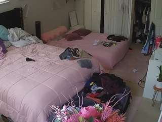voyeurcam-house-charleys-room webcam