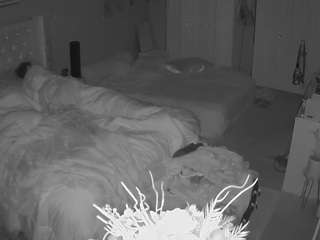 voyeurcam-house-charleys-room