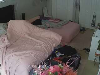 voyeurcam-house-charleys-room webcam
